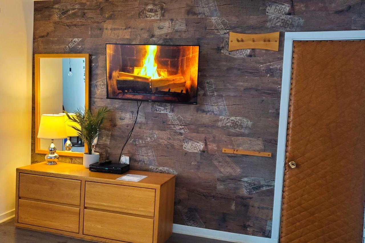 Lofts Fleuve Et Montagnes Μοτέλ Sainte-Anne-de-Beaupré Εξωτερικό φωτογραφία