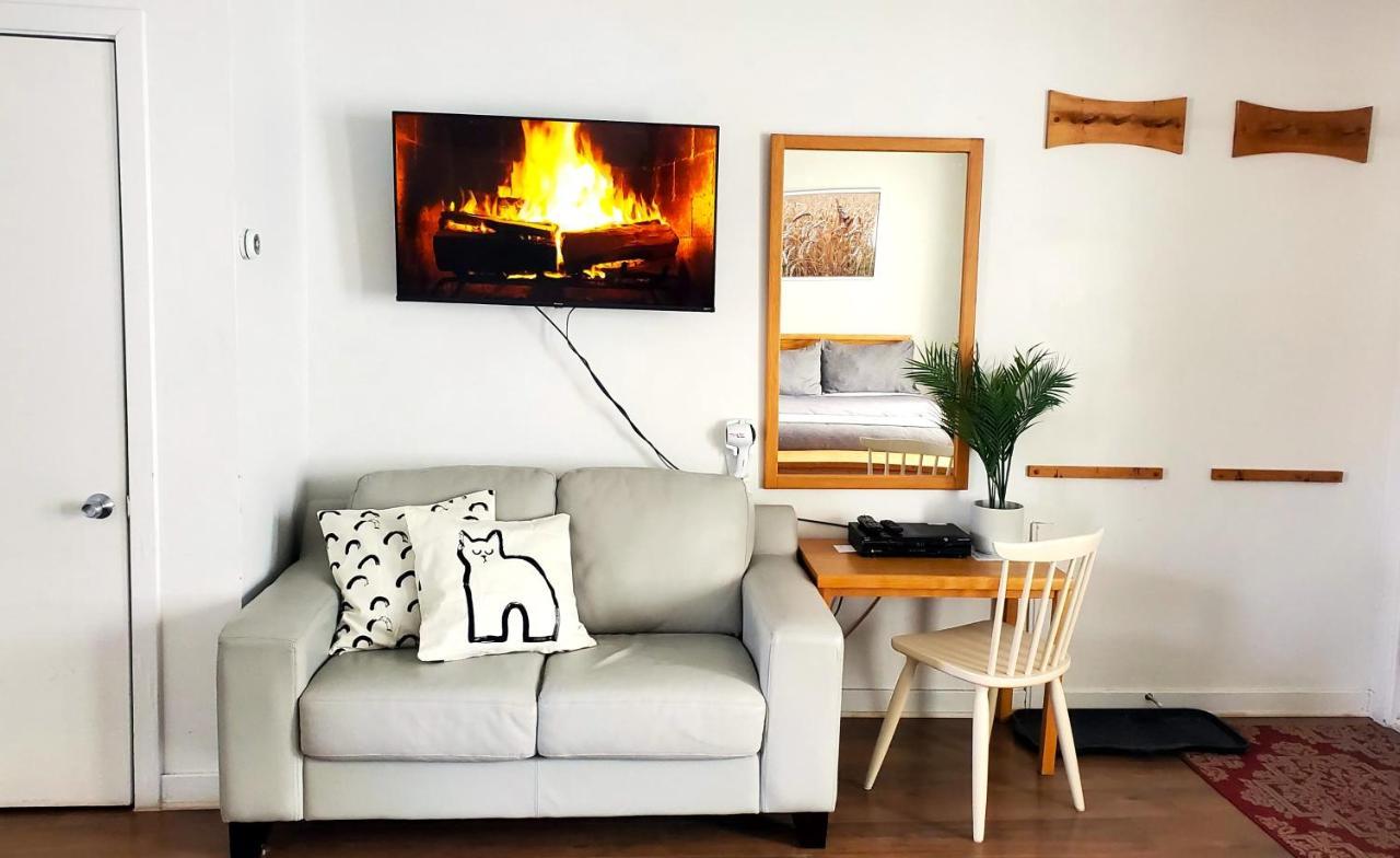 Lofts Fleuve Et Montagnes Μοτέλ Sainte-Anne-de-Beaupré Εξωτερικό φωτογραφία