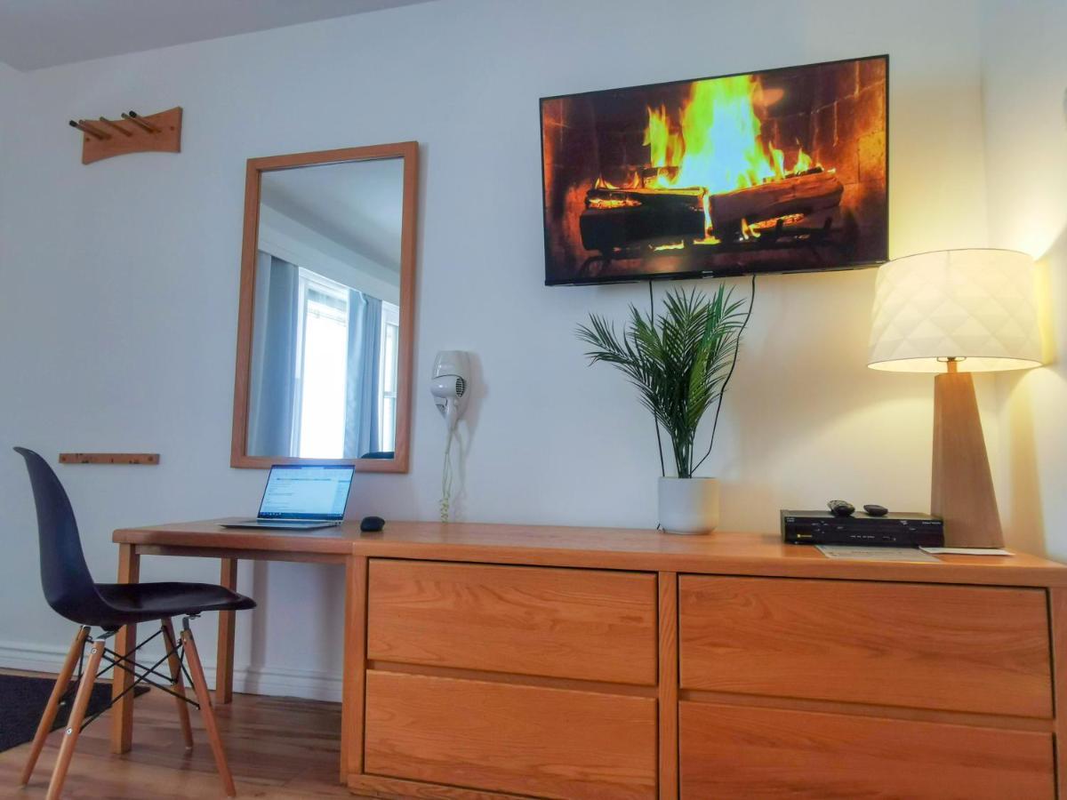Lofts Fleuve Et Montagnes Μοτέλ Sainte-Anne-de-Beaupré Εξωτερικό φωτογραφία