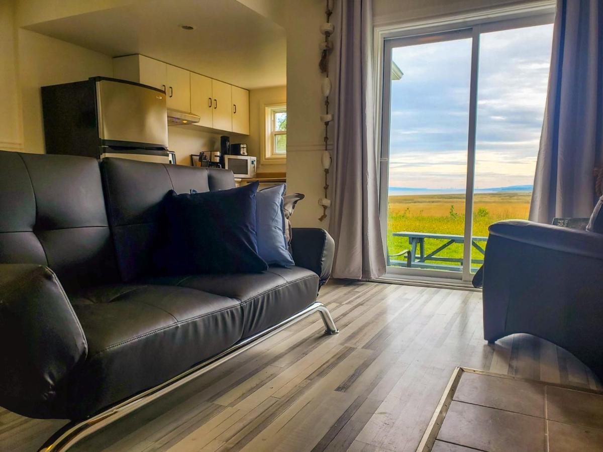 Lofts Fleuve Et Montagnes Μοτέλ Sainte-Anne-de-Beaupré Εξωτερικό φωτογραφία