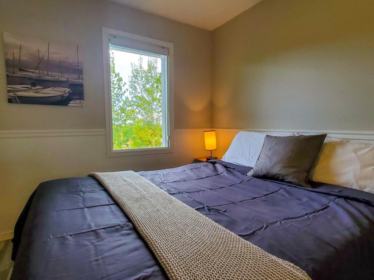 Lofts Fleuve Et Montagnes Μοτέλ Sainte-Anne-de-Beaupré Εξωτερικό φωτογραφία