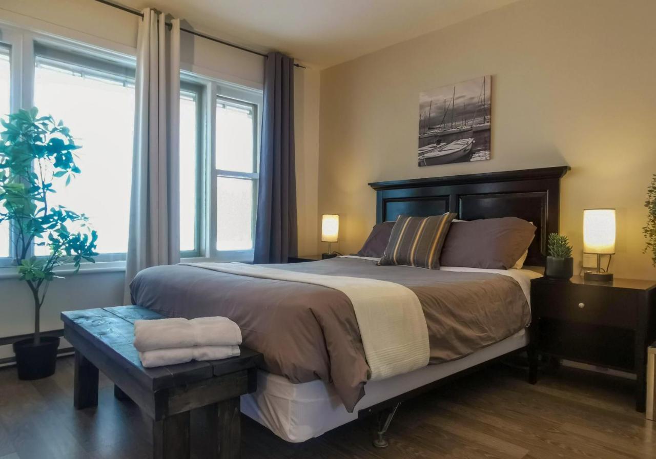 Lofts Fleuve Et Montagnes Μοτέλ Sainte-Anne-de-Beaupré Εξωτερικό φωτογραφία