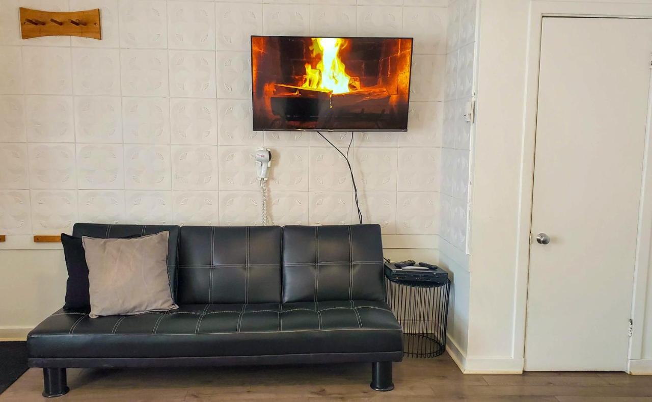 Lofts Fleuve Et Montagnes Μοτέλ Sainte-Anne-de-Beaupré Εξωτερικό φωτογραφία