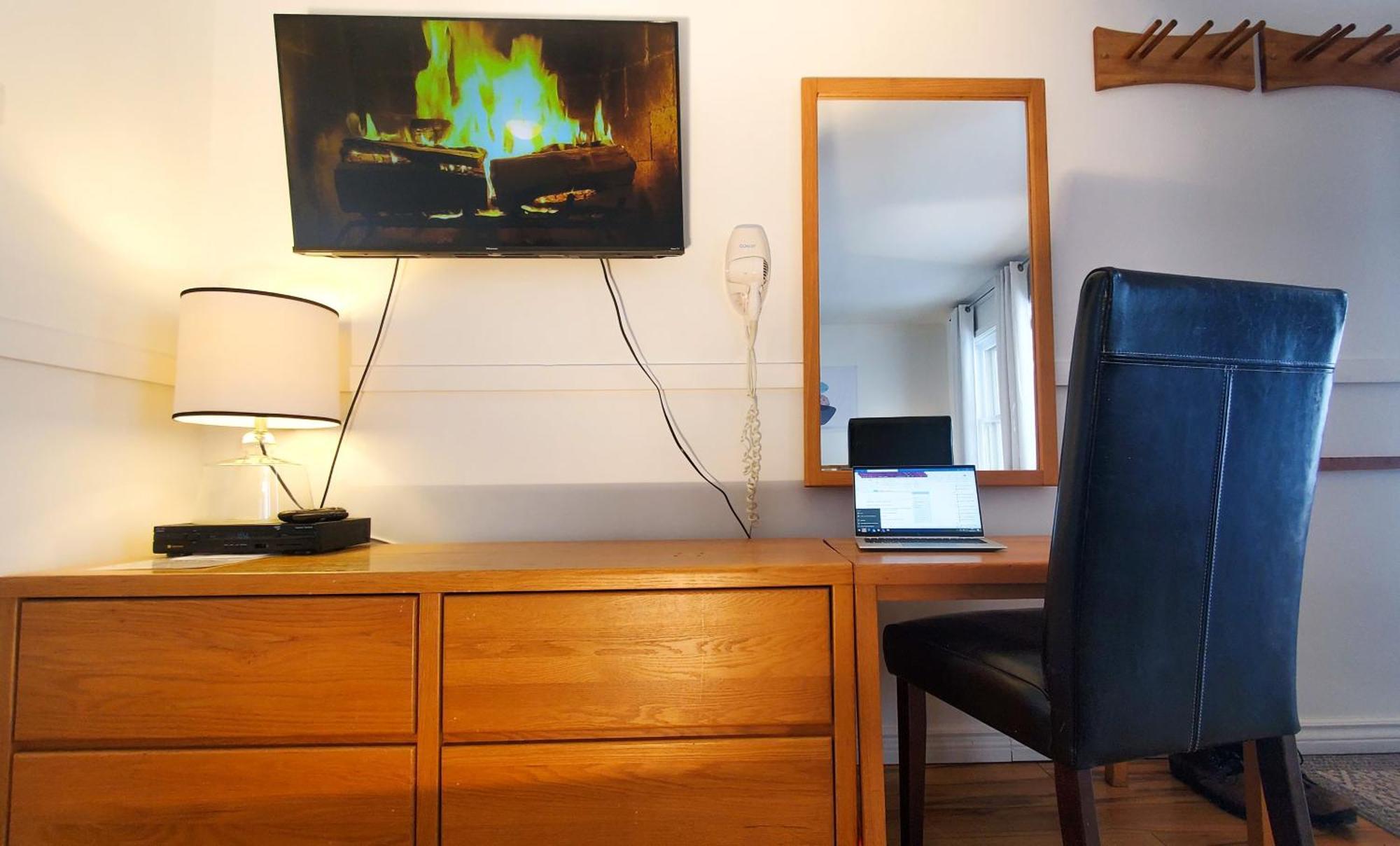 Lofts Fleuve Et Montagnes Μοτέλ Sainte-Anne-de-Beaupré Εξωτερικό φωτογραφία