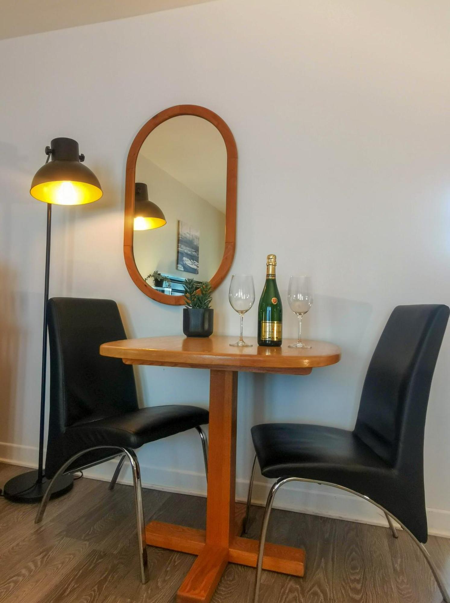 Lofts Fleuve Et Montagnes Μοτέλ Sainte-Anne-de-Beaupré Εξωτερικό φωτογραφία